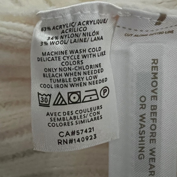 ANN TAYLOR LOFT Cable Knit Mock Neck Sweater Vest SZ M - Picture 7 of 7